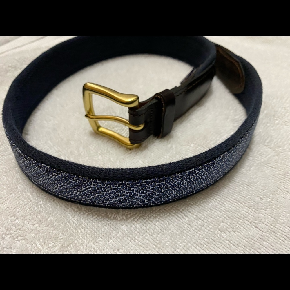Vineyard Vines Kentucky Derby belt